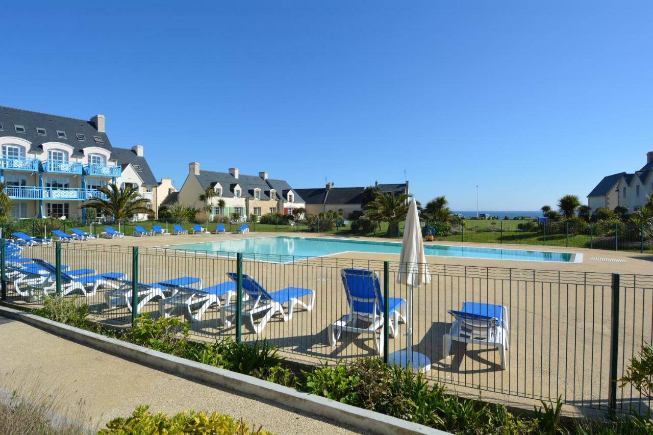 Vacances A L Ocean - T4 Grand Balcon Tout Confort - Wifi Et Parking Gratuits - Mer Plage Piscine A Environ 25 M - Centre Ville, Tous Commerces, Marche, Et Port A 10 Minutes A Pied En Longeant La Mer Guilvinec Kültér fotó